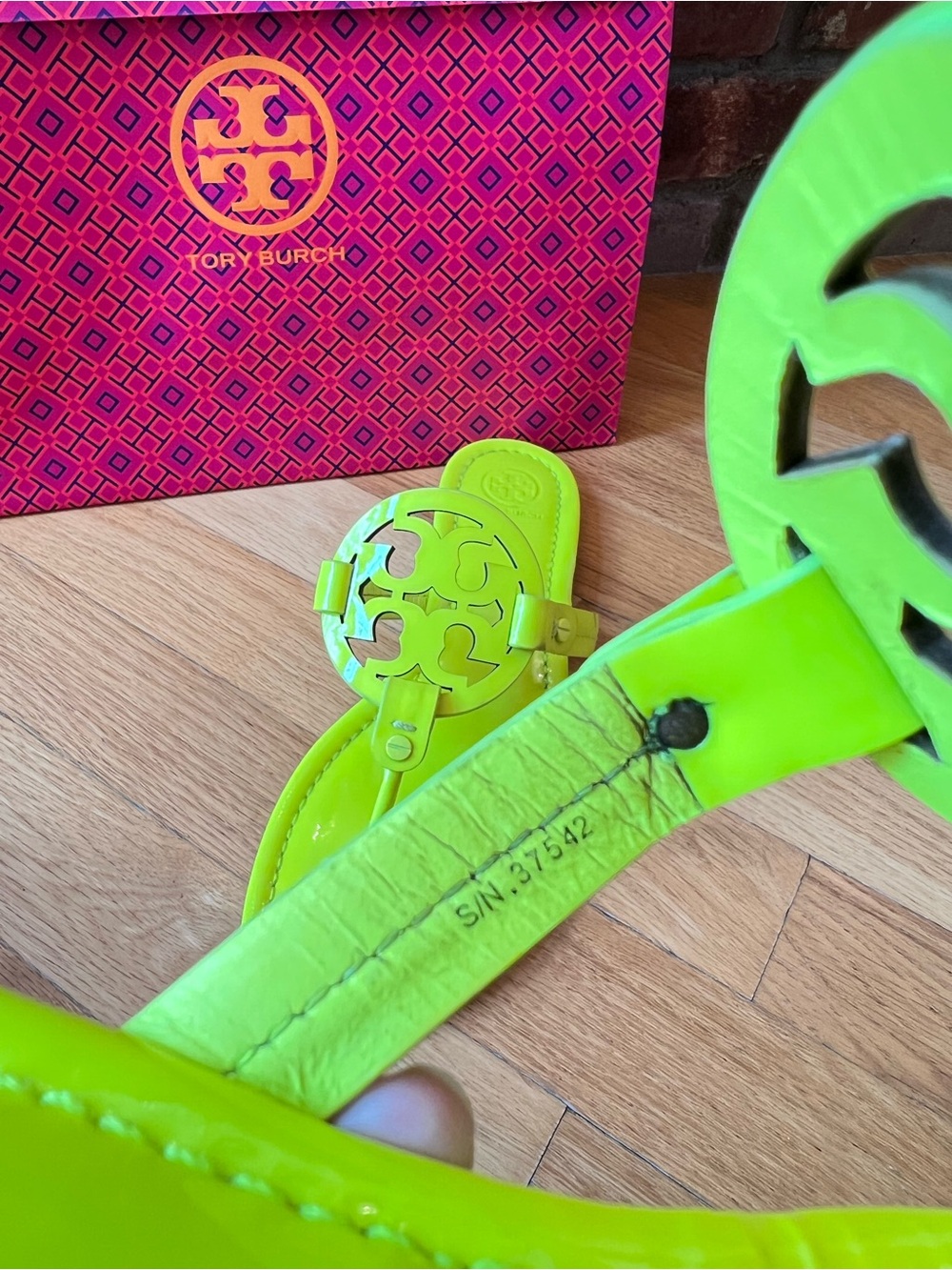 Tory Burch Neon Fluorescent Yellow Patent Leather Miller Sandals - Picture 10 of 13